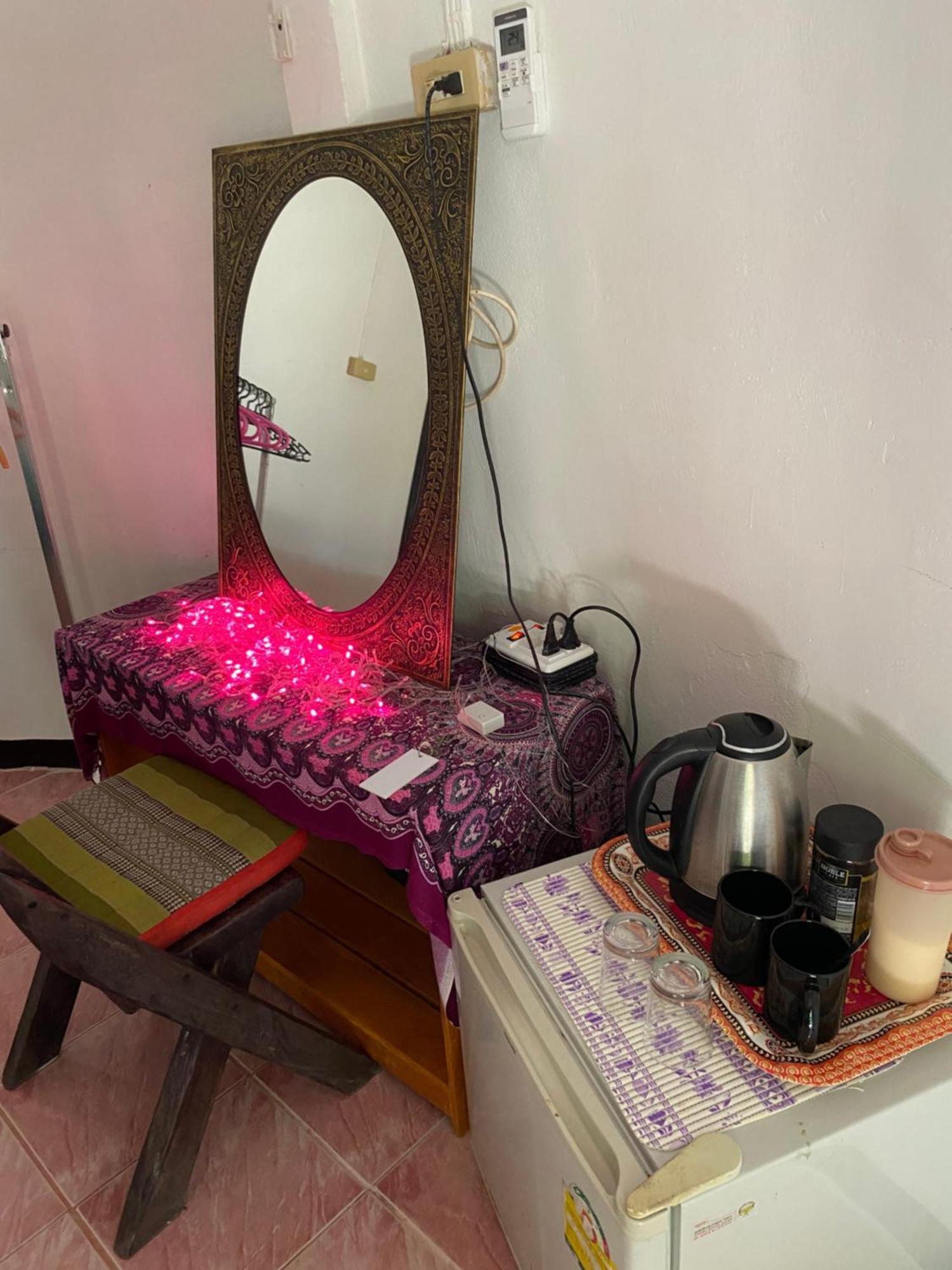 Hutofhappiness Apartment ท้องศาลา ภายนอก รูปภาพ